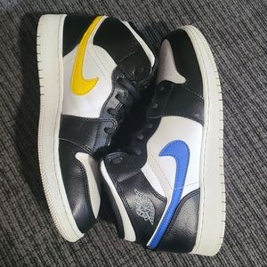 Air Jordan 1 Mid Multicolor Swoosh